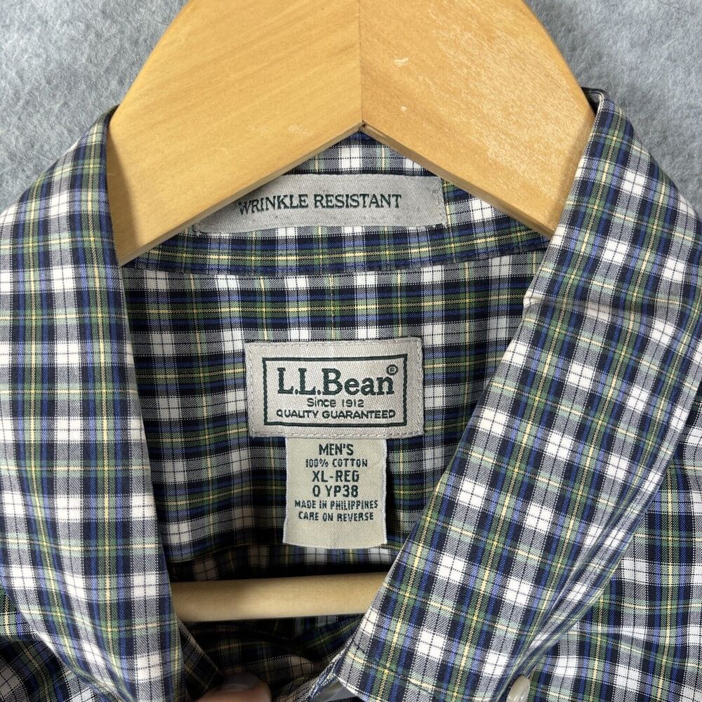 L.L. Bean Men's Casual Button Down Shirts - Red and Black Plaid - Picture 10 of 15